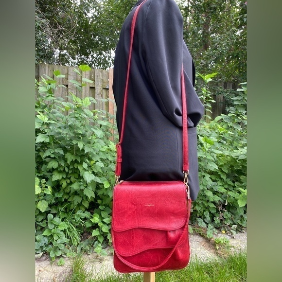 Espen Shoulder Bag-  Red - Picture 9 of 16